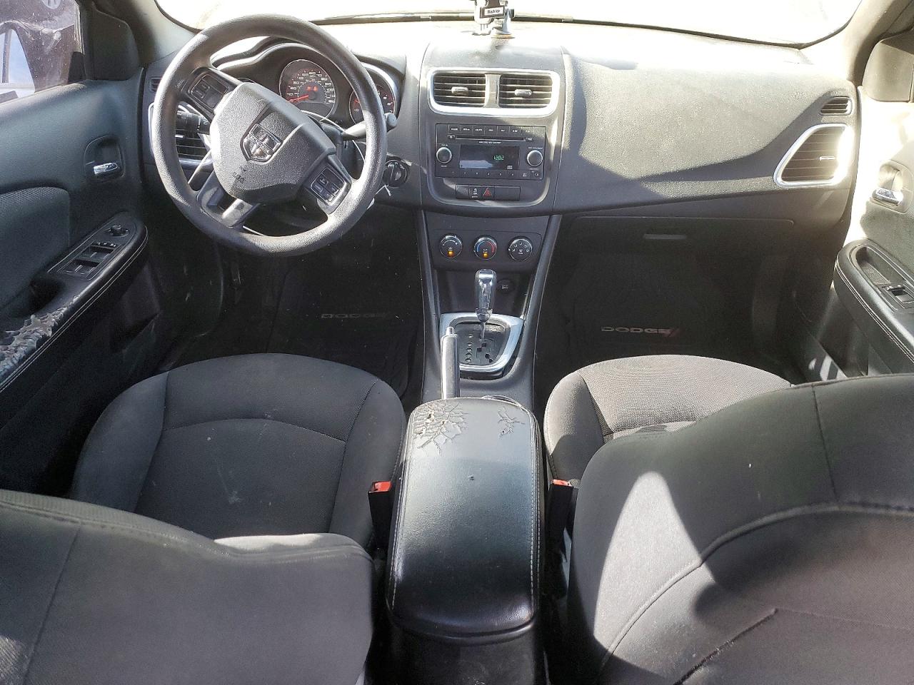 2014 DODGE AVENGER SE photo 8