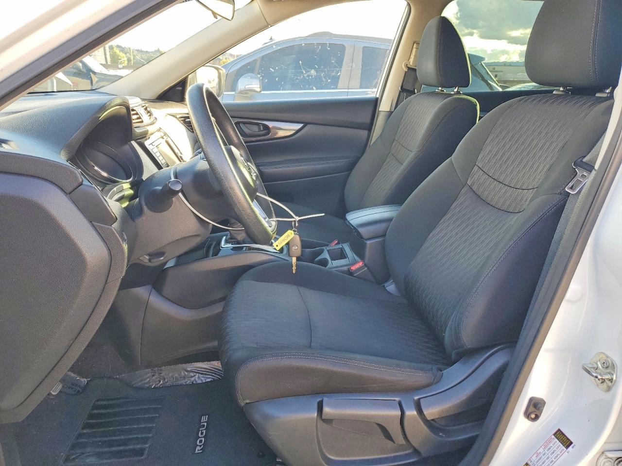 2019 NISSAN ROGUE S photo 7