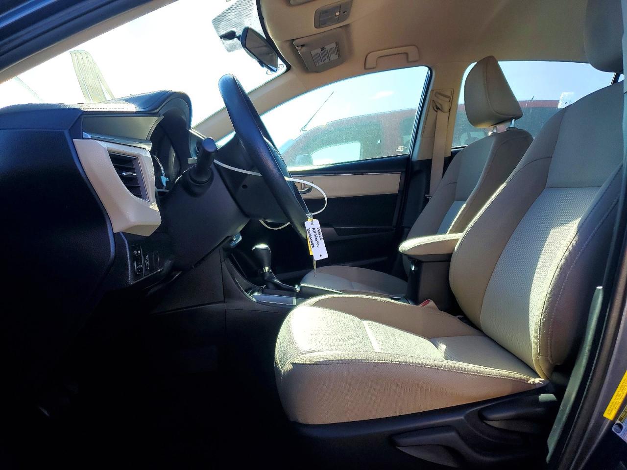 2016 TOYOTA COROLLA L photo 13