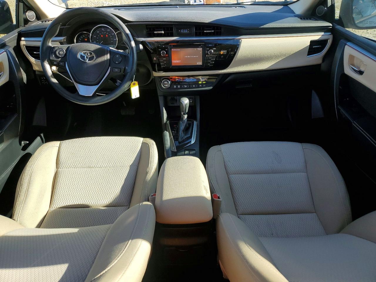 2016 TOYOTA COROLLA L photo 15