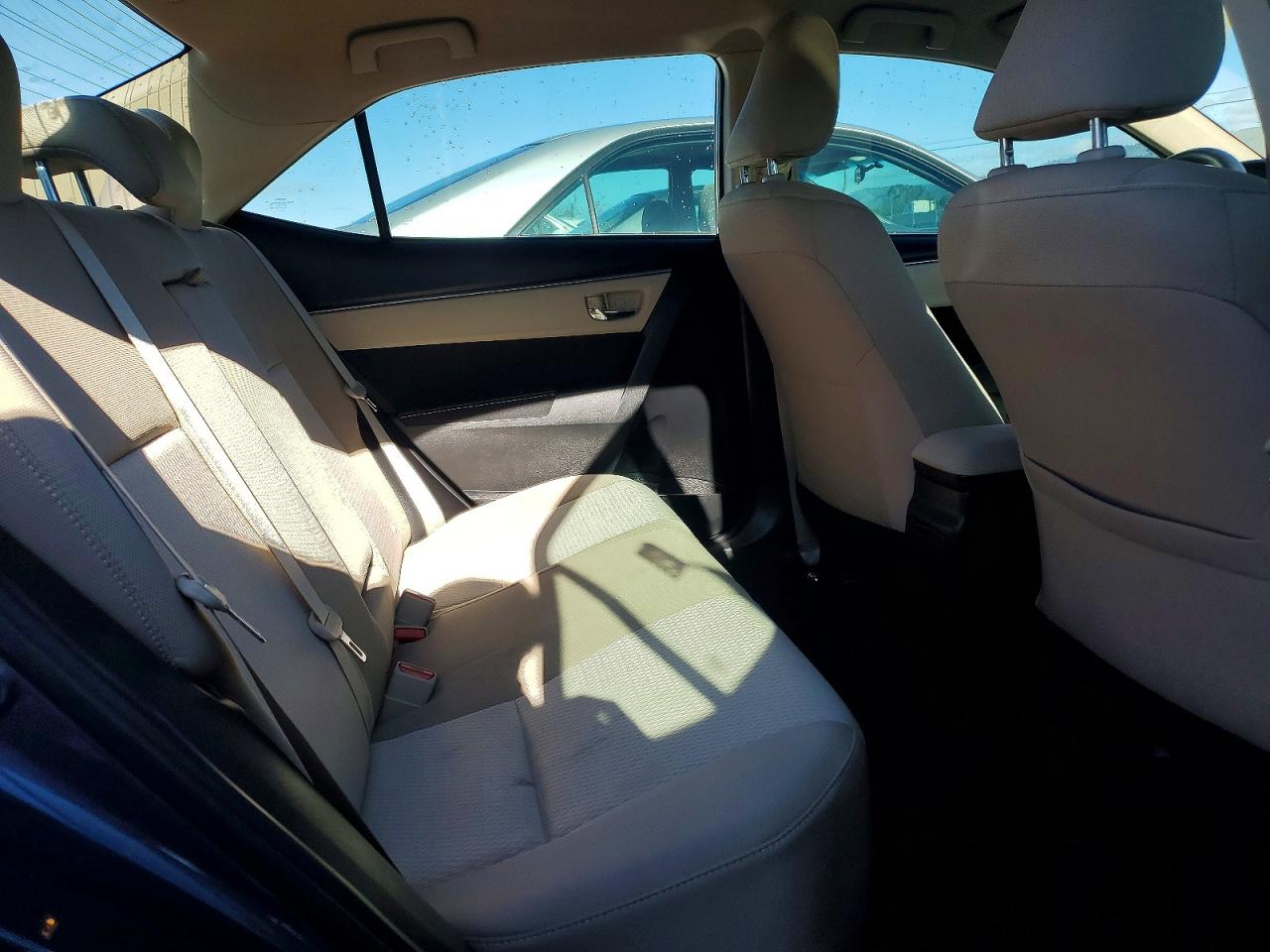 2016 TOYOTA COROLLA L photo 19