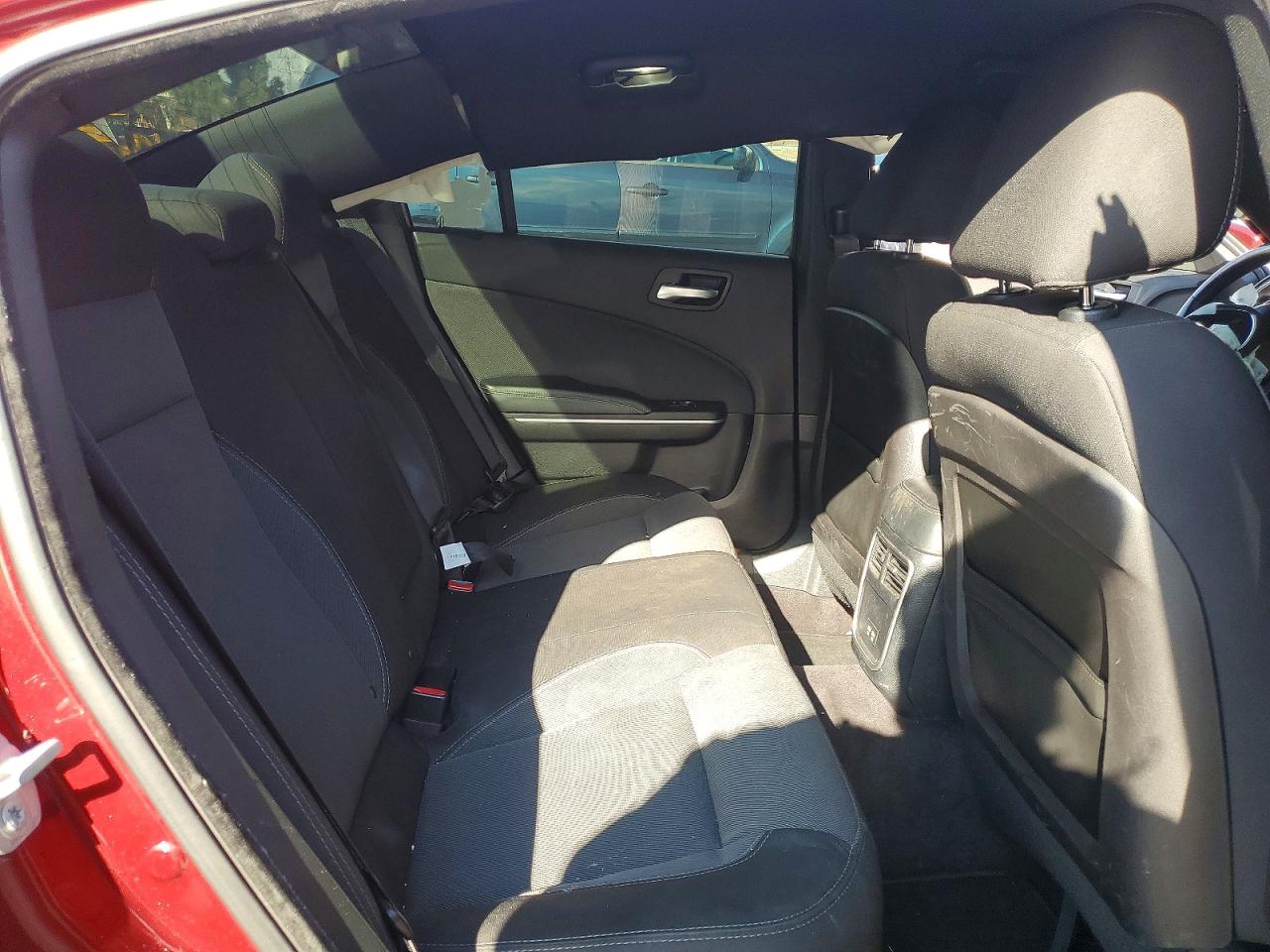 2017 DODGE CHARGER SE photo 10