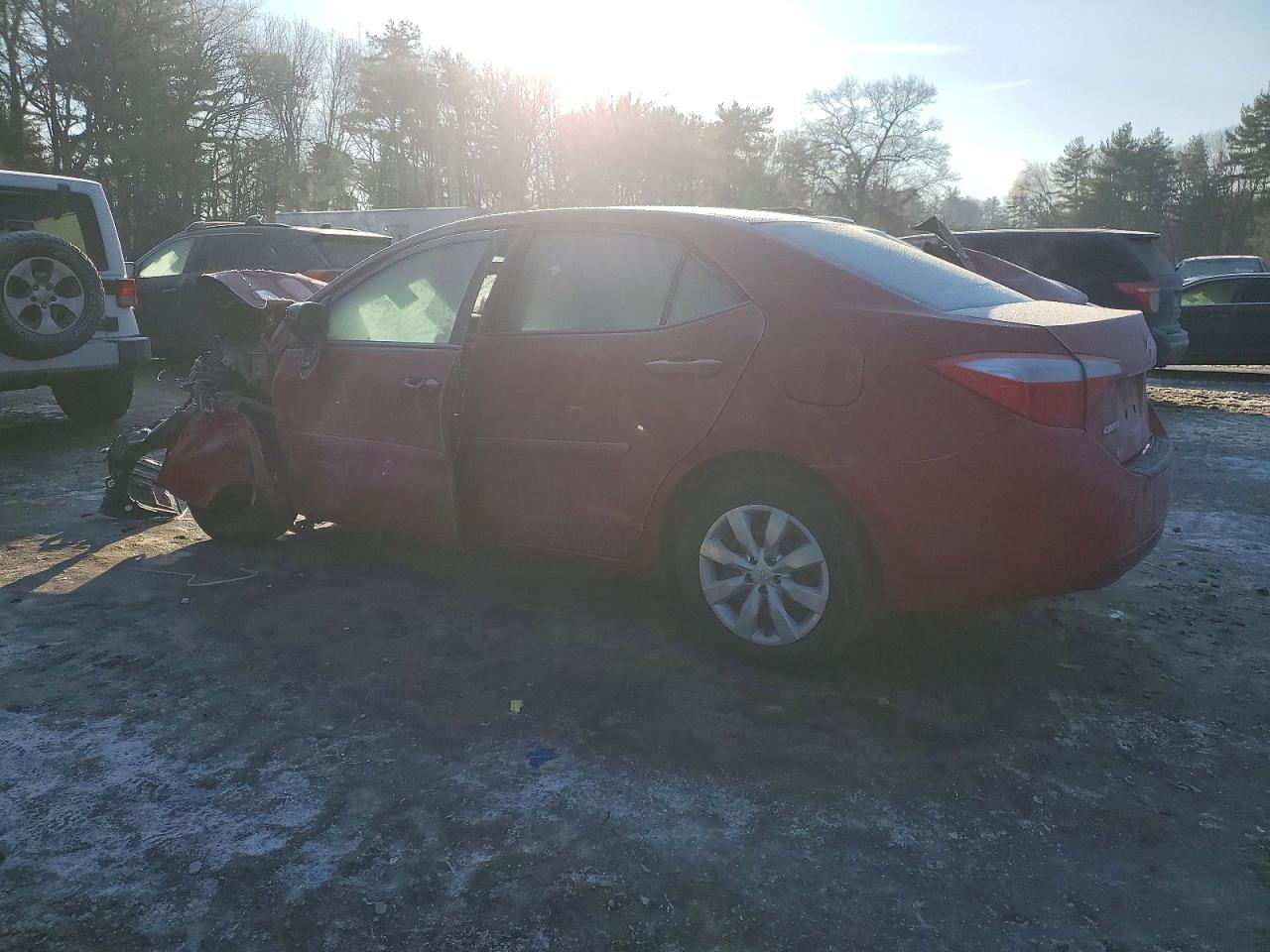 2014 TOYOTA COROLLA L photo 2