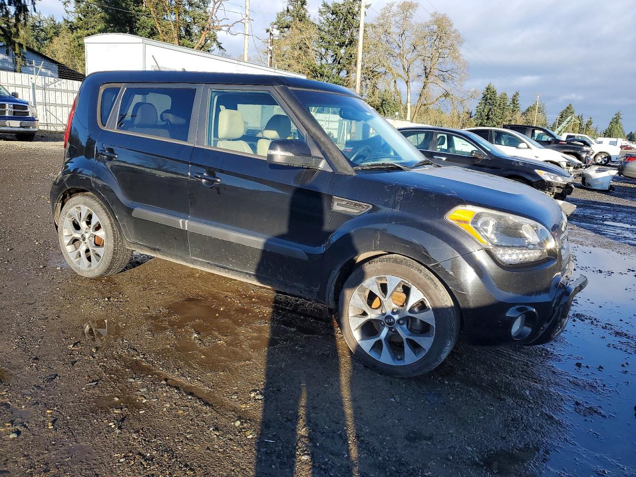 2013 KIA SOUL + photo 10