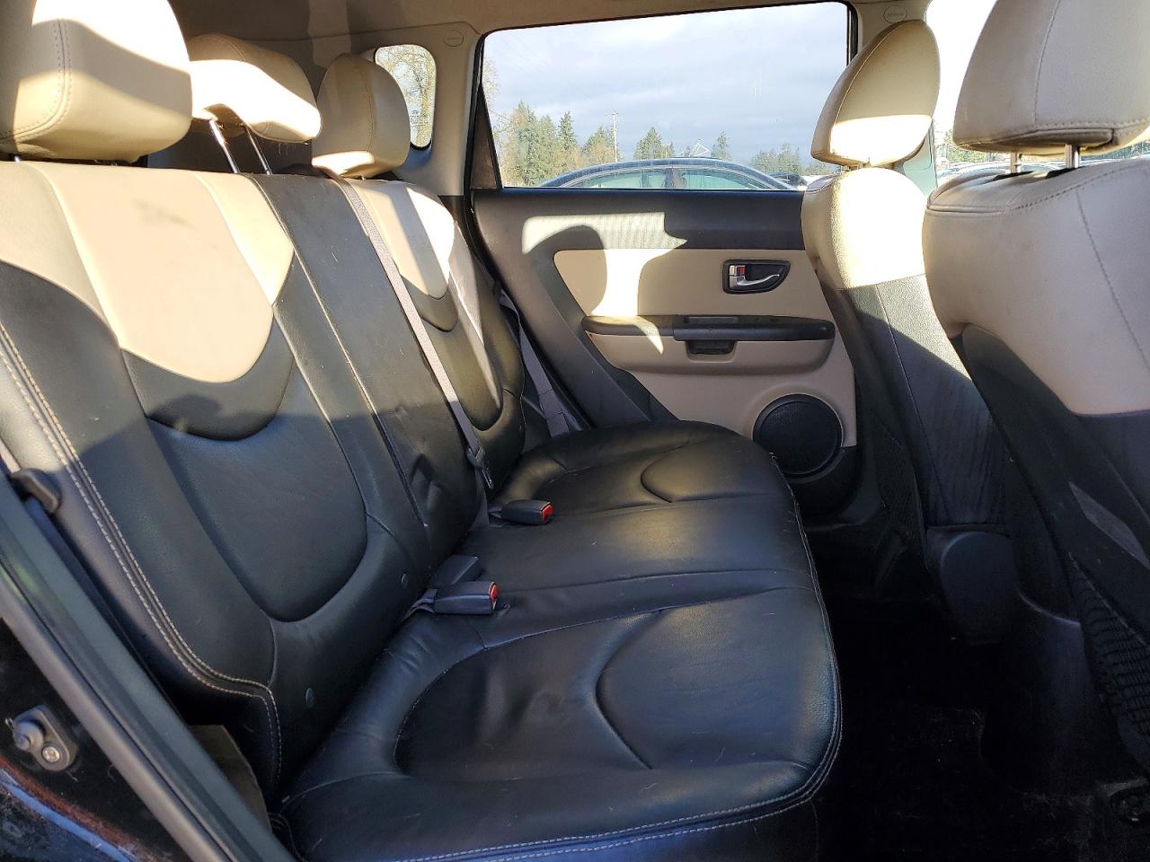 2013 KIA SOUL + photo 31