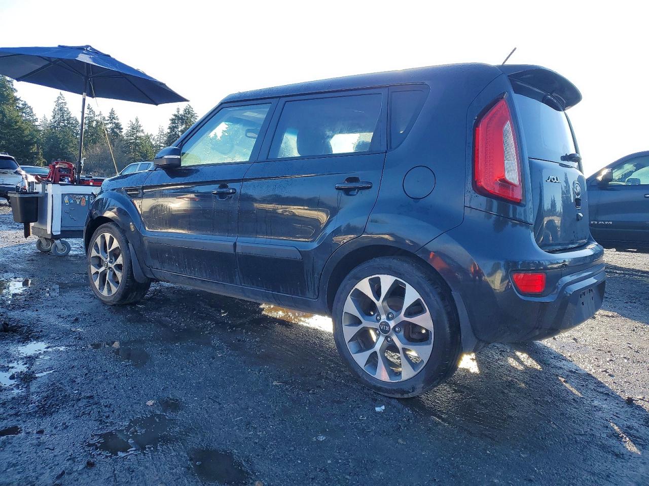 2013 KIA SOUL + photo 4