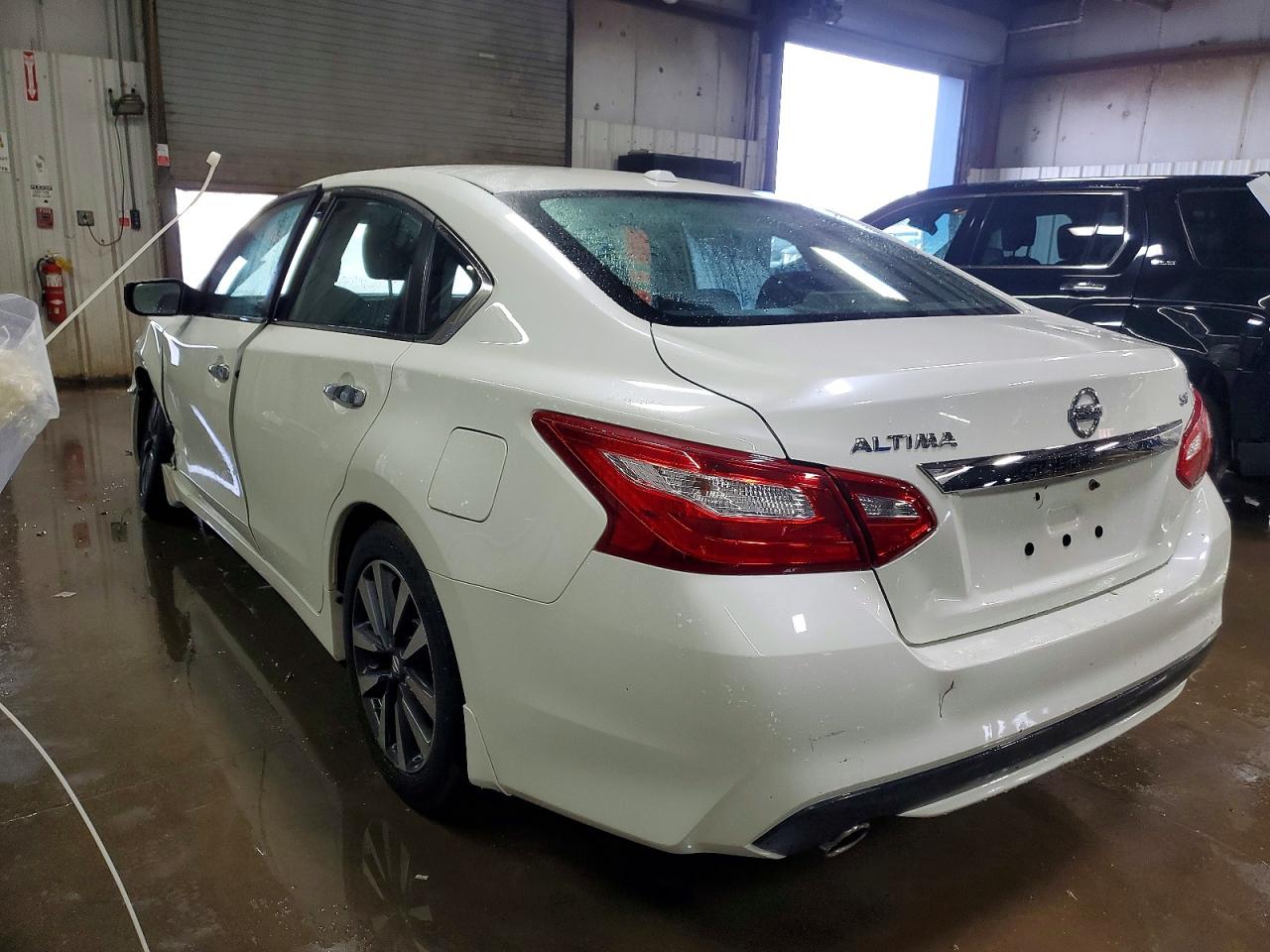 2017 NISSAN ALTIMA 2.5 photo 2