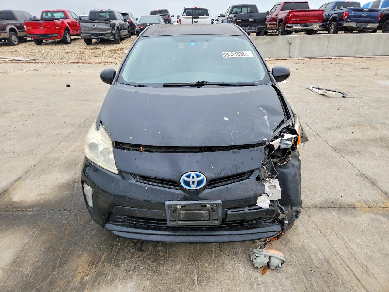 2013 TOYOTA PRIUS photo 9