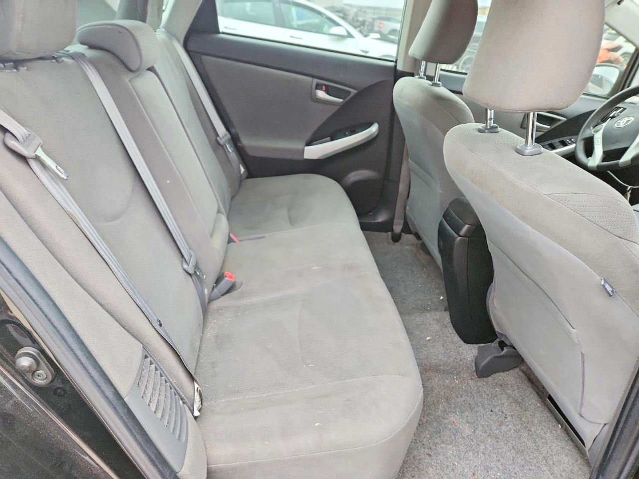 2013 TOYOTA PRIUS photo 19