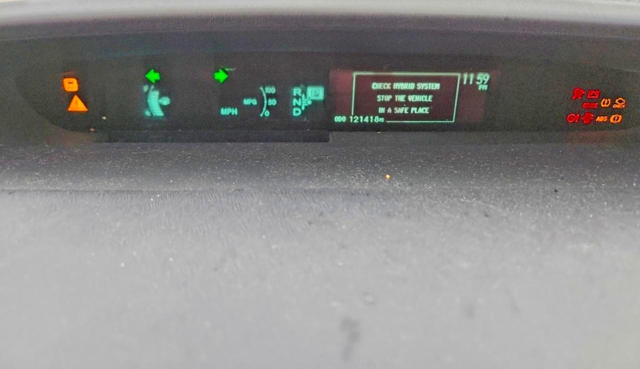 2013 TOYOTA PRIUS photo 17