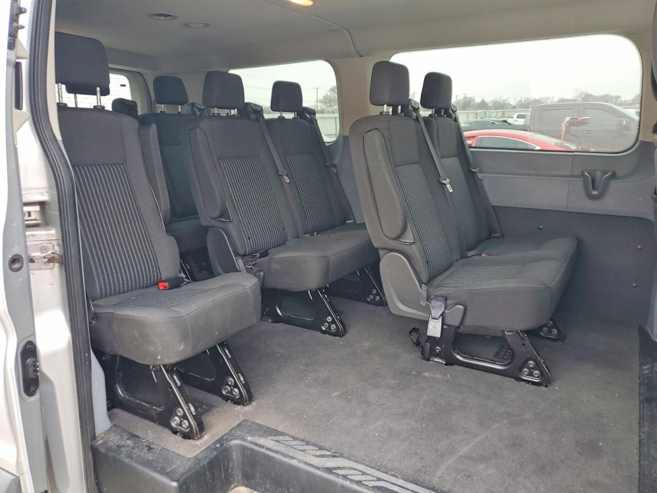 2018 FORD TRANSIT T-150 photo 21