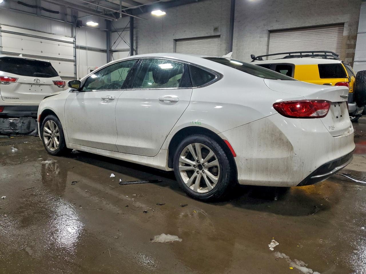 2015 CHRYSLER 200 LIMITED photo 2