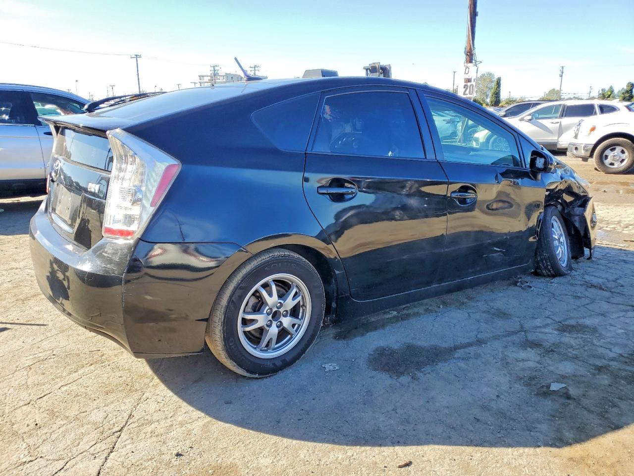 2010 TOYOTA PRIUS photo 3