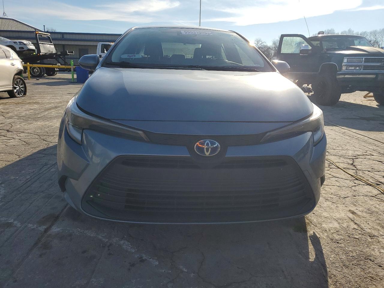 2023 TOYOTA COROLLA LE photo 5