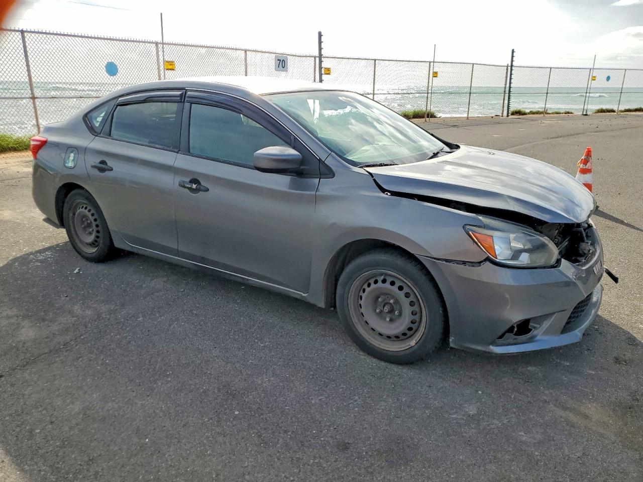 2019 NISSAN SENTRA S photo 4