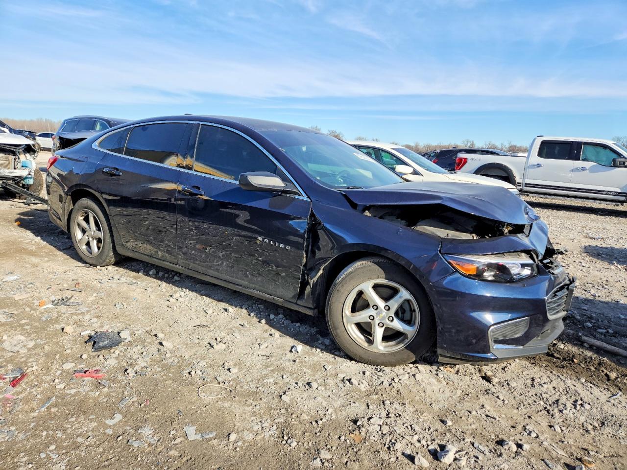 2018 CHEVROLET MALIBU LS photo 4