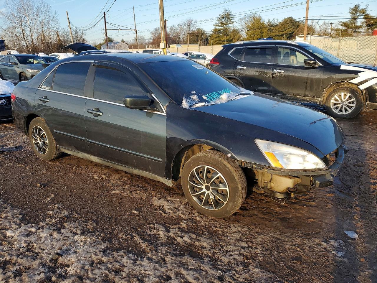 2004 HONDA ACCORD LX photo 4