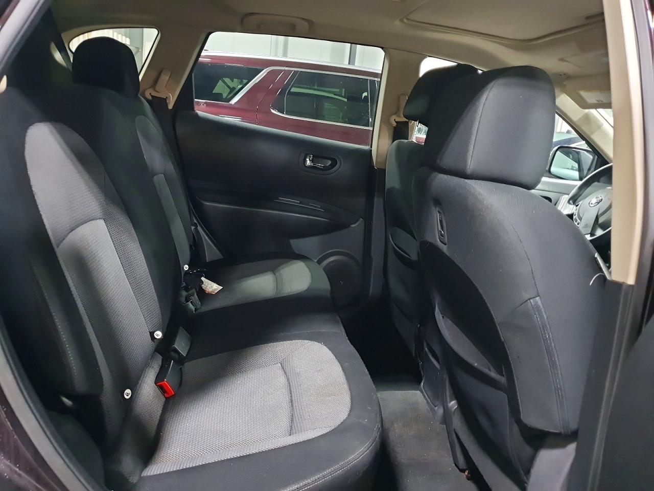 2011 NISSAN ROGUE S photo 11