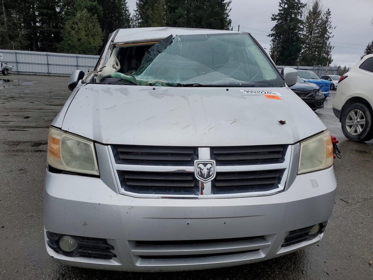 2008 DODGE GRAND CARAVAN SXT photo 5