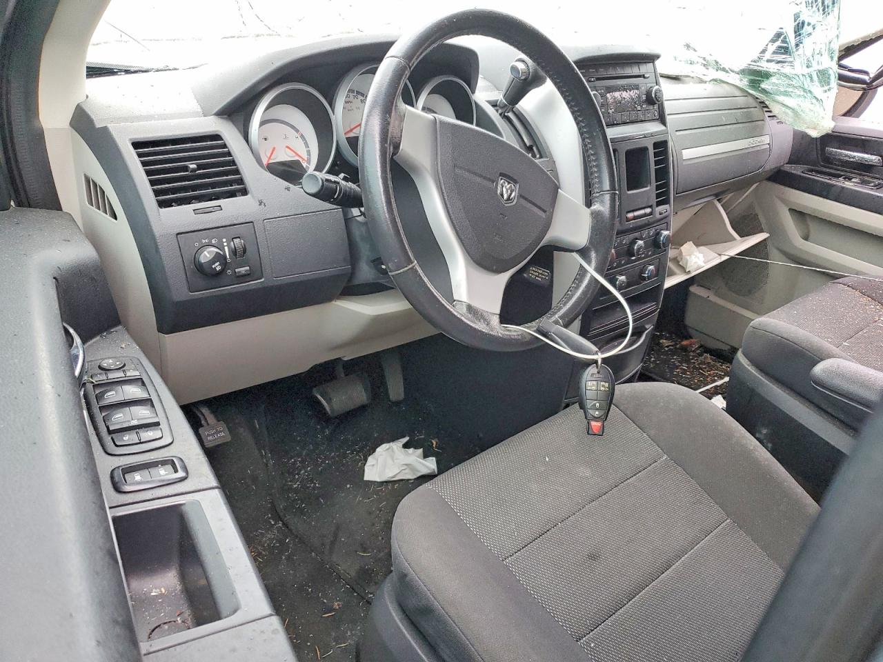 2008 DODGE GRAND CARAVAN SXT photo 8