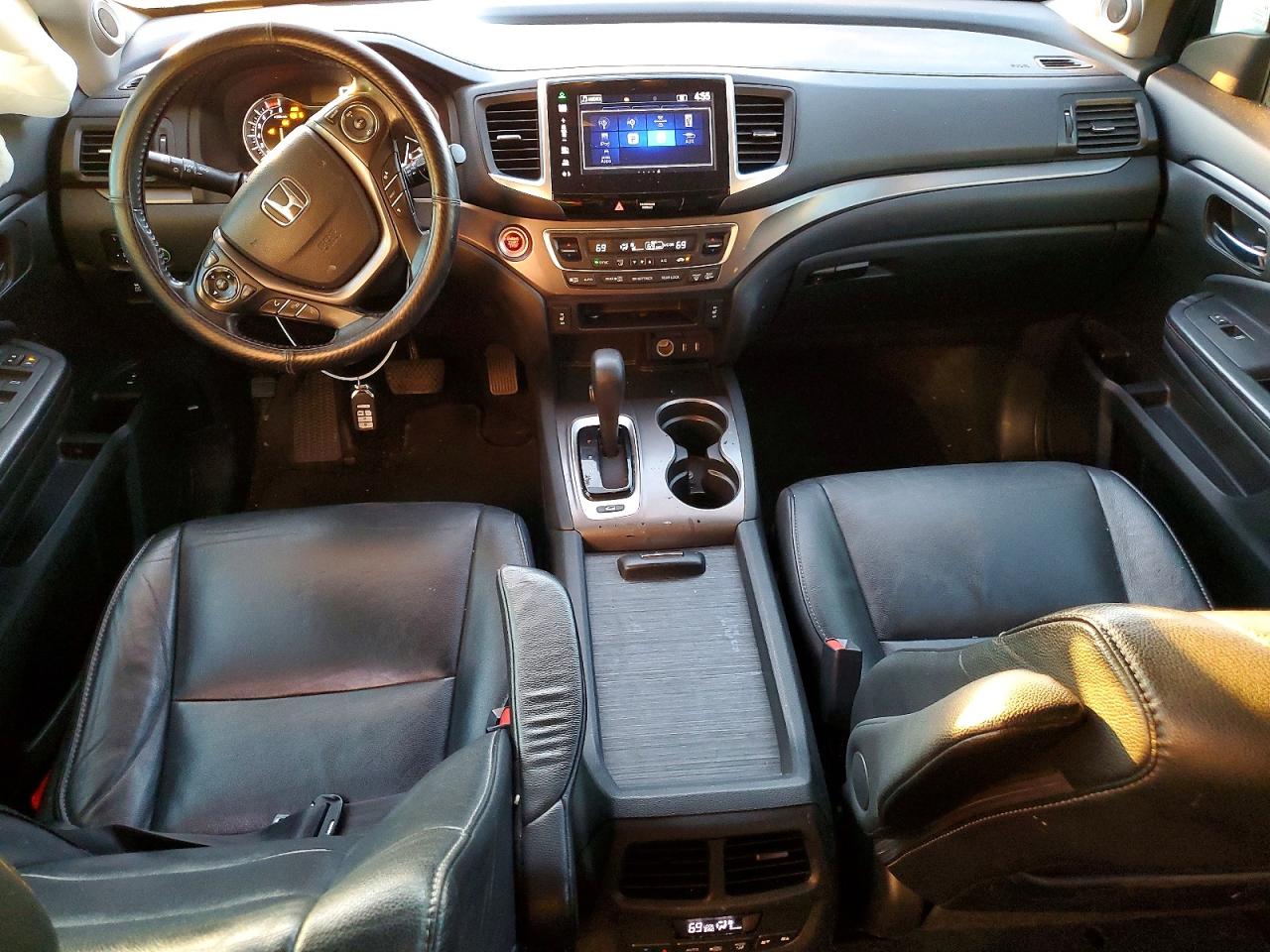 2016 HONDA PILOT EXL photo 8