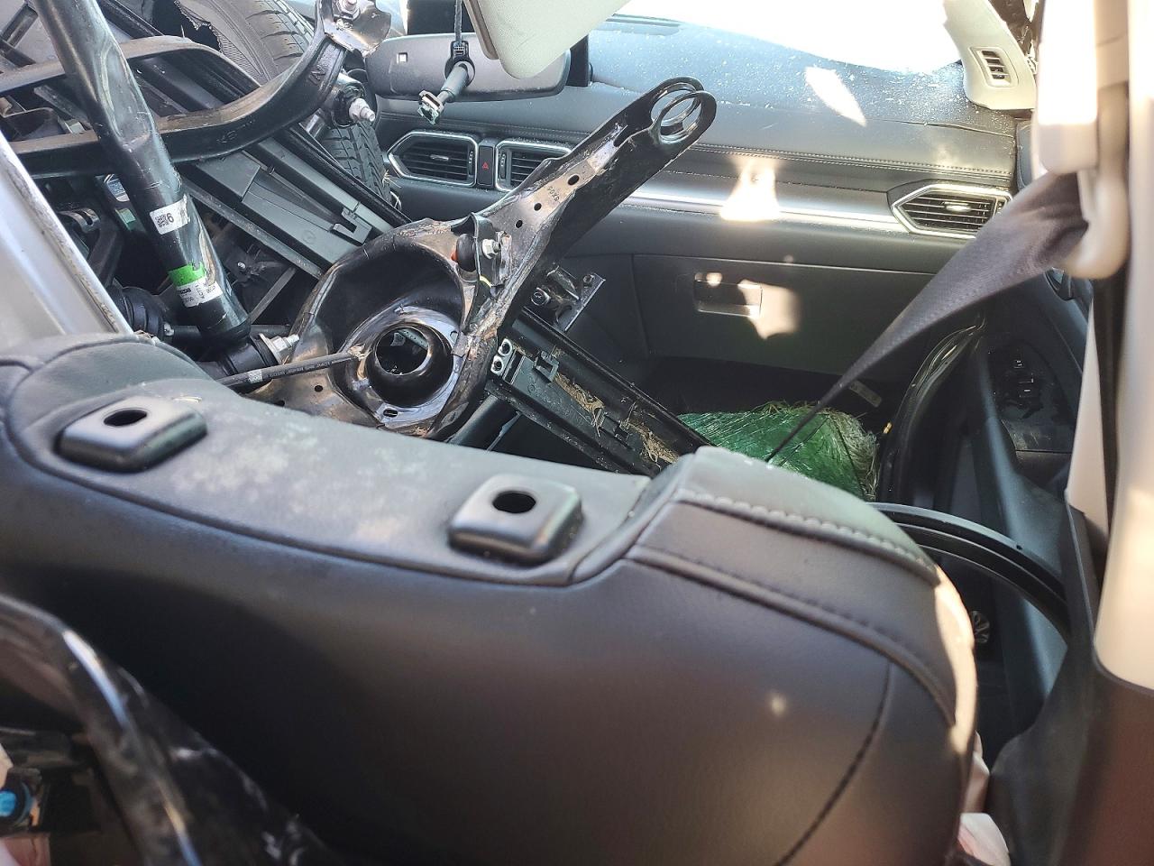 2025 MAZDA CX-5 PREFERRED photo 15