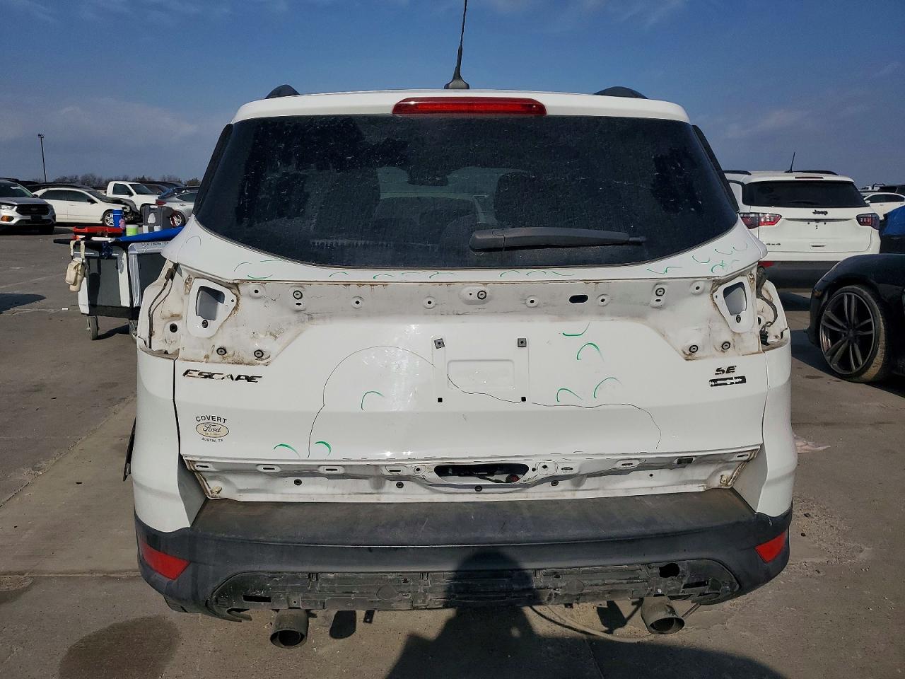 2019 FORD ESCAPE SE photo 6