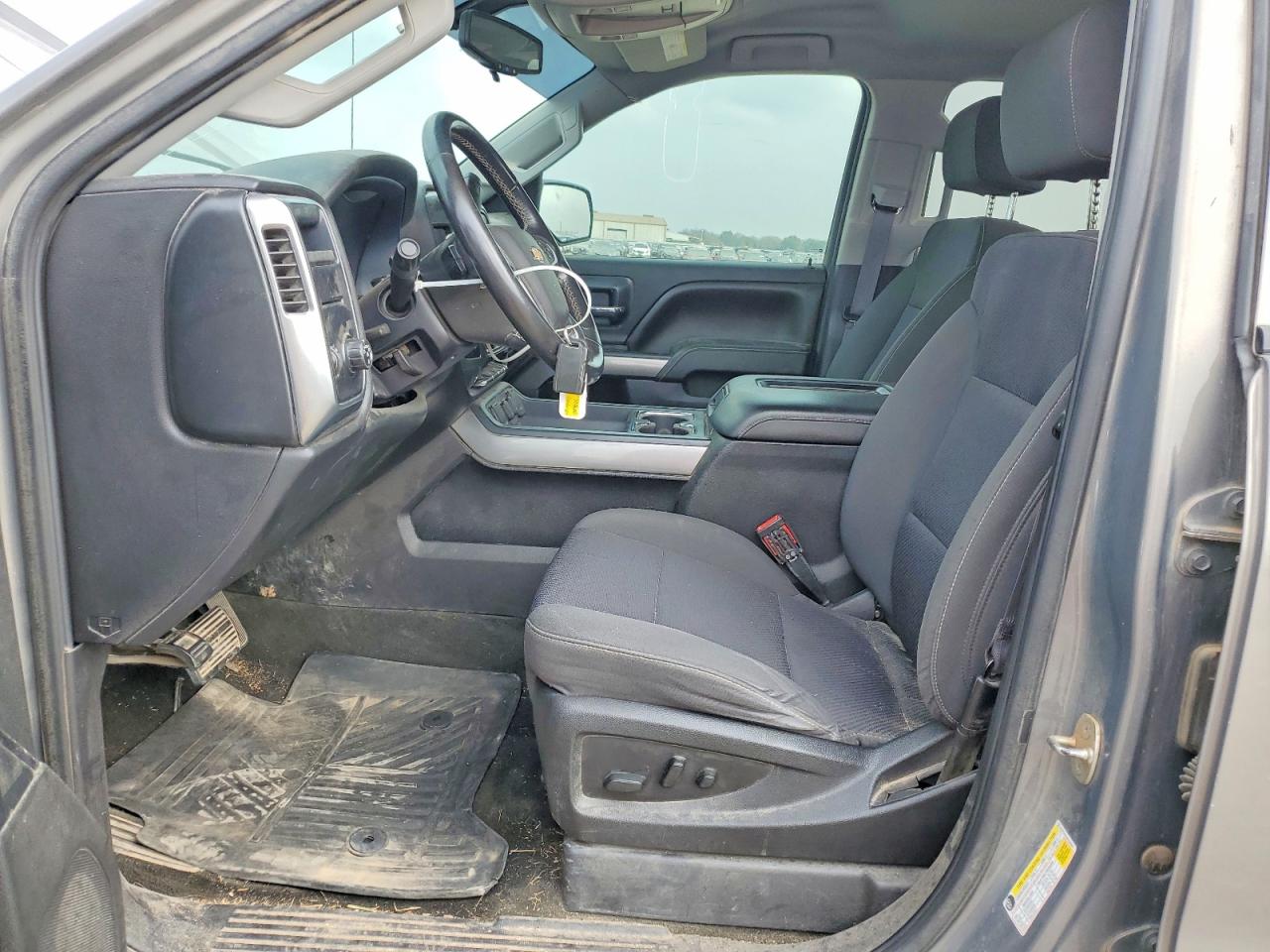 2017 CHEVROLET SILVERADO C1500 LT photo 13
