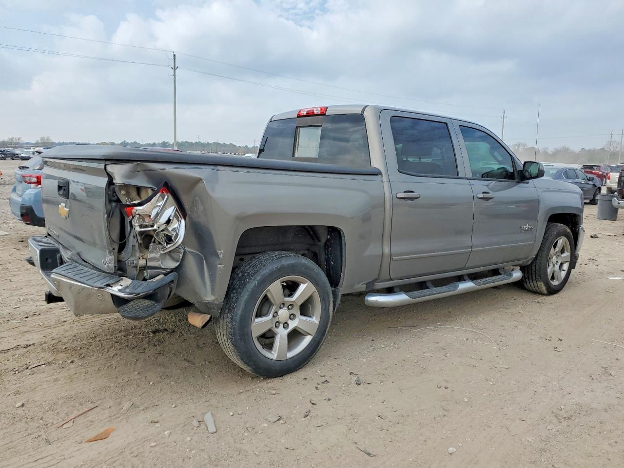 2017 CHEVROLET SILVERADO C1500 LT photo 5