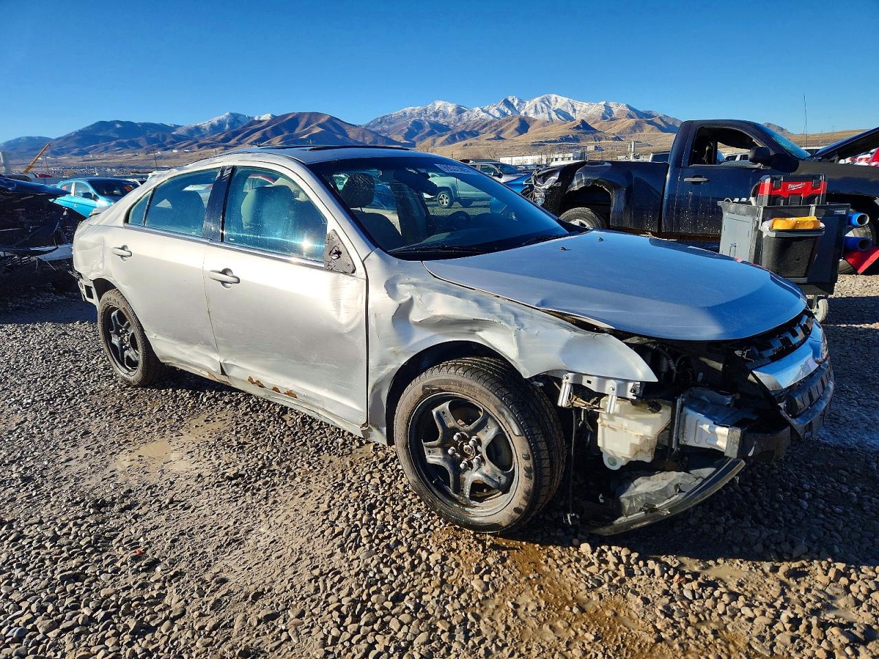 2010 FORD FUSION SE photo 4