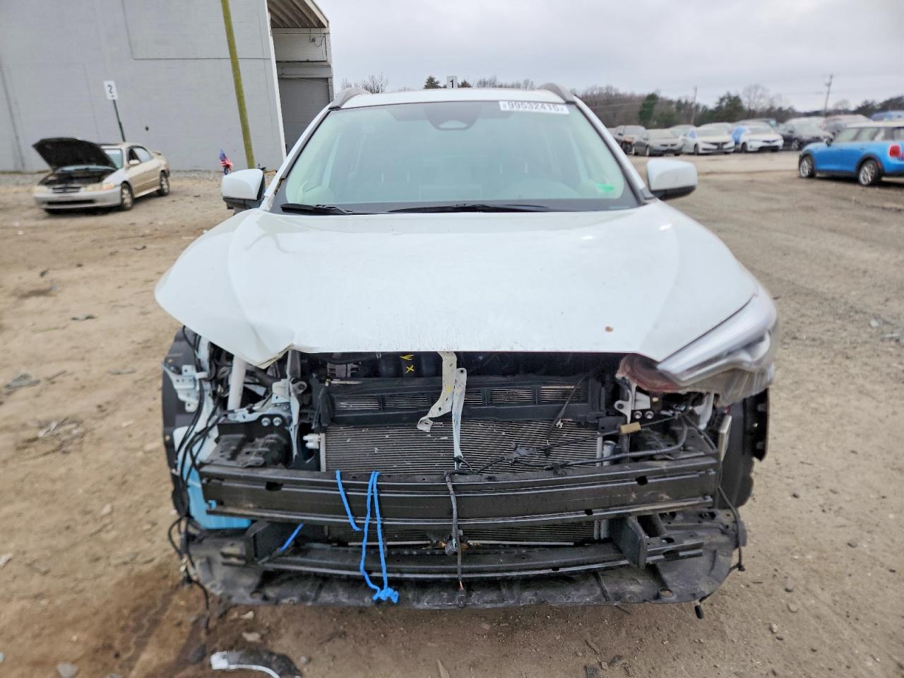 2023 TOYOTA COROLLA CROSS XLE photo 5