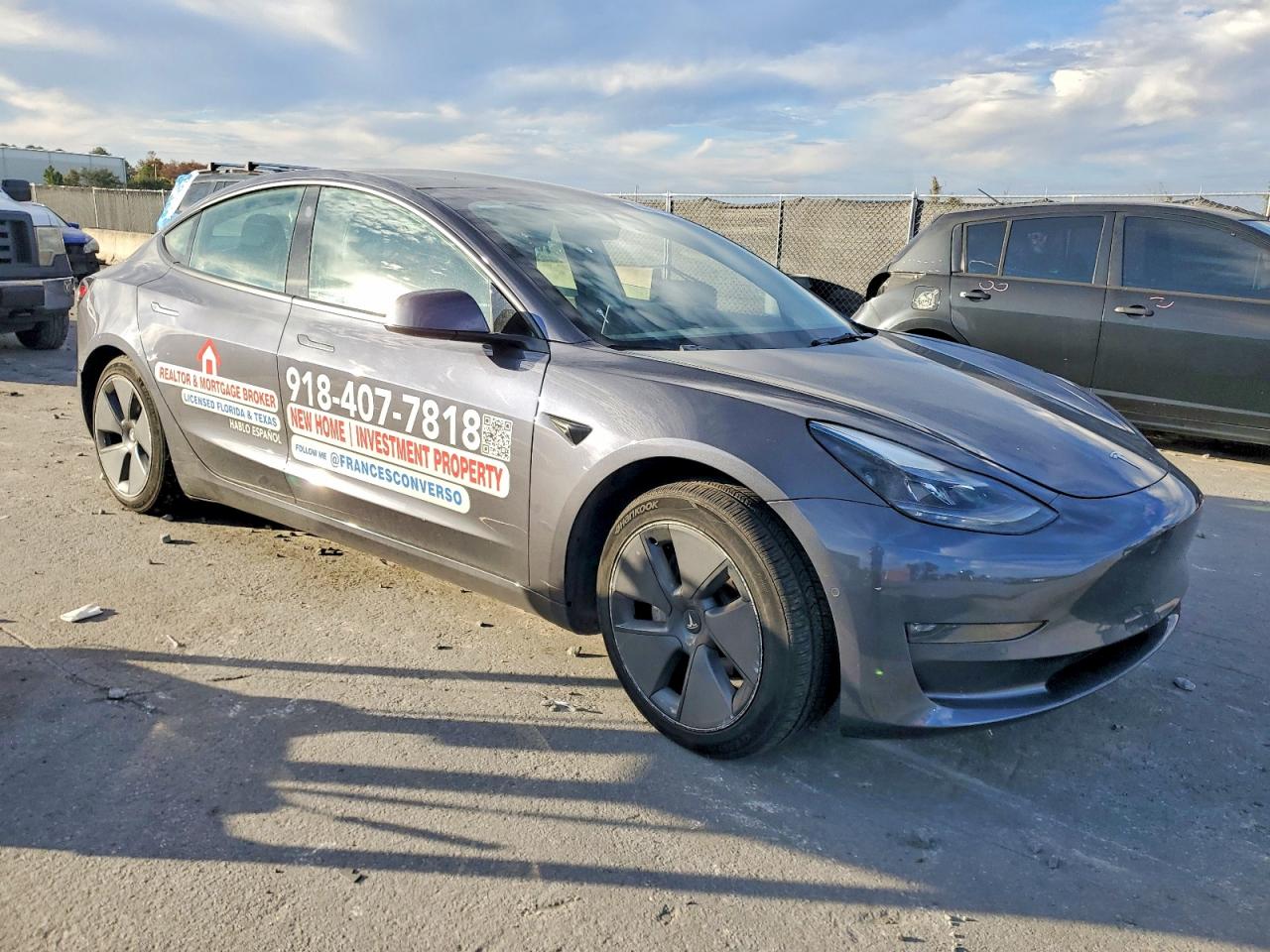 2022 TESLA MODEL 3 photo 4