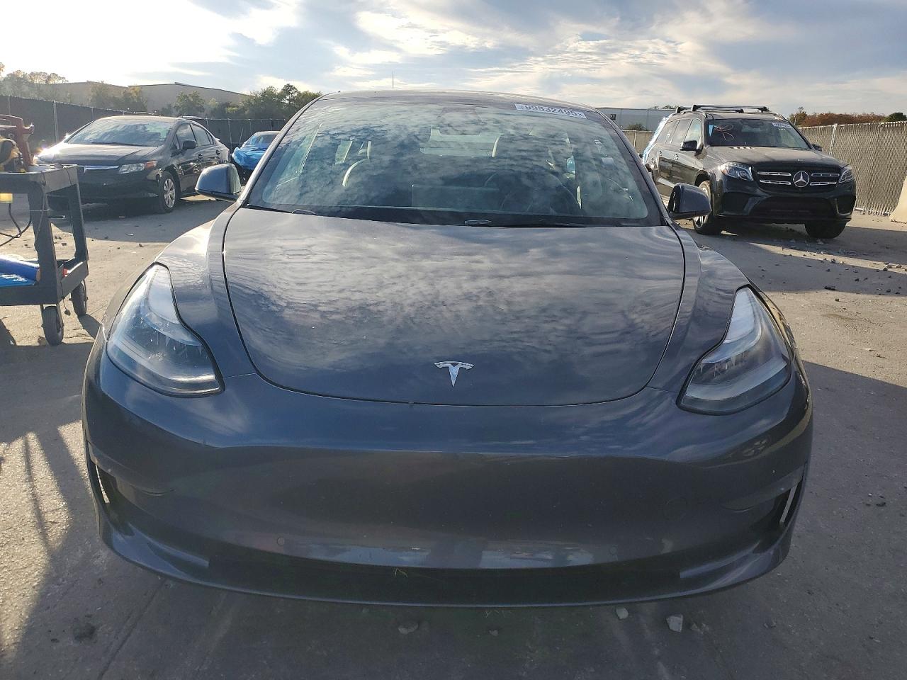 2022 TESLA MODEL 3 photo 5