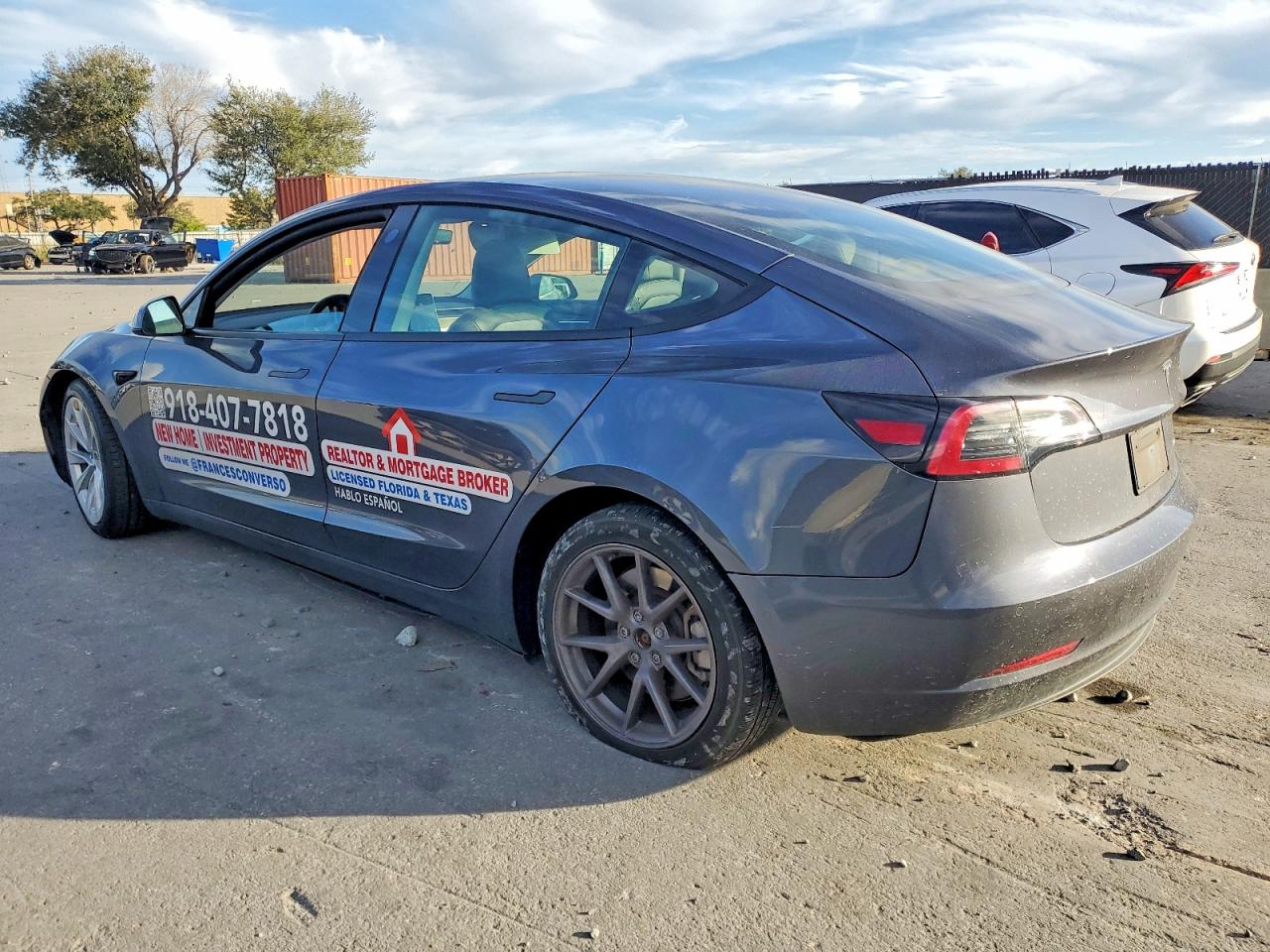 2022 TESLA MODEL 3 photo 2