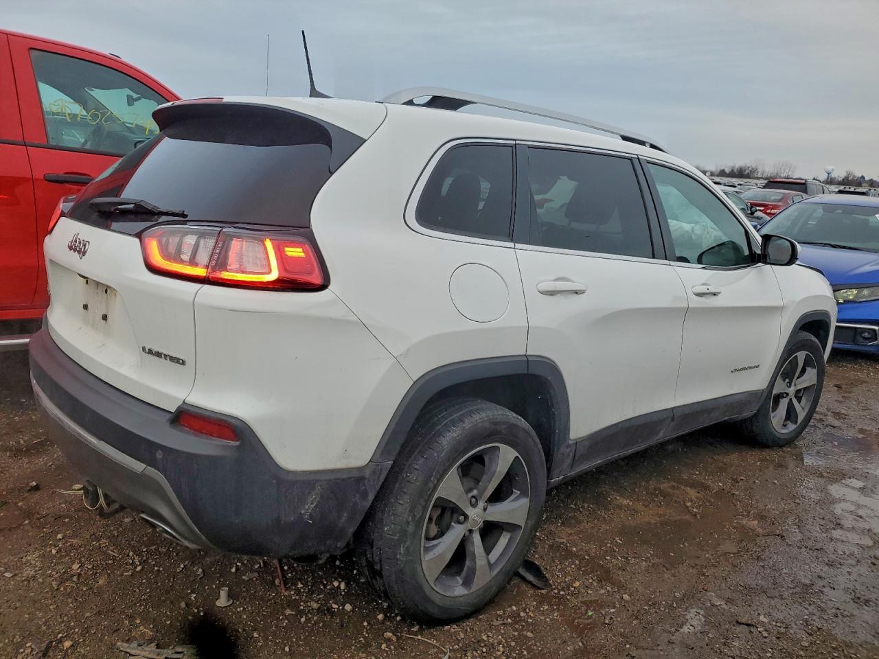 2019 JEEP CHEROKEE LIMITED photo 3