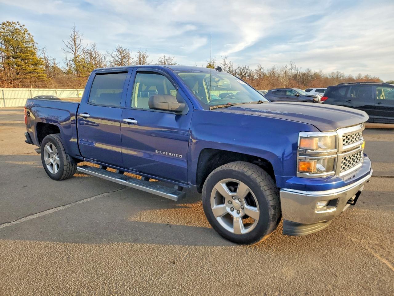 2014 CHEVROLET SILVERADO K1500 LT photo 4