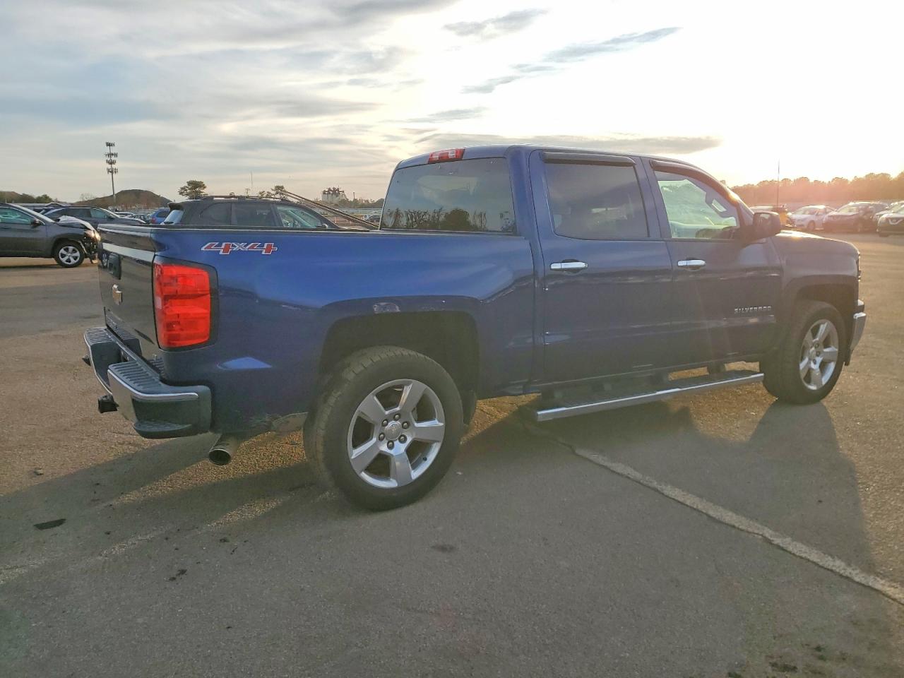 2014 CHEVROLET SILVERADO K1500 LT photo 3