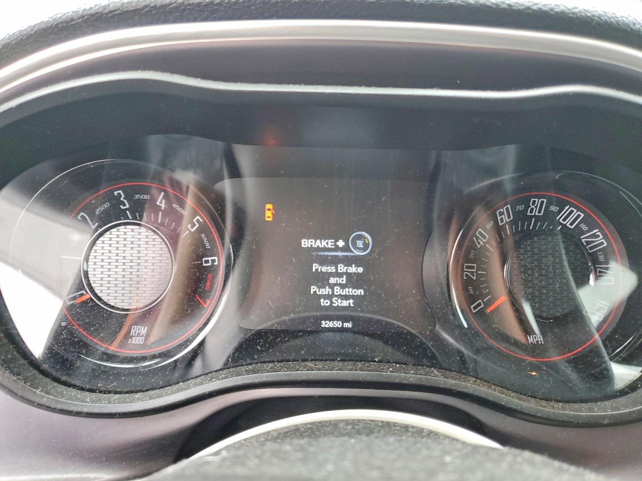 2022 DODGE CHALLENGER SXT photo 9