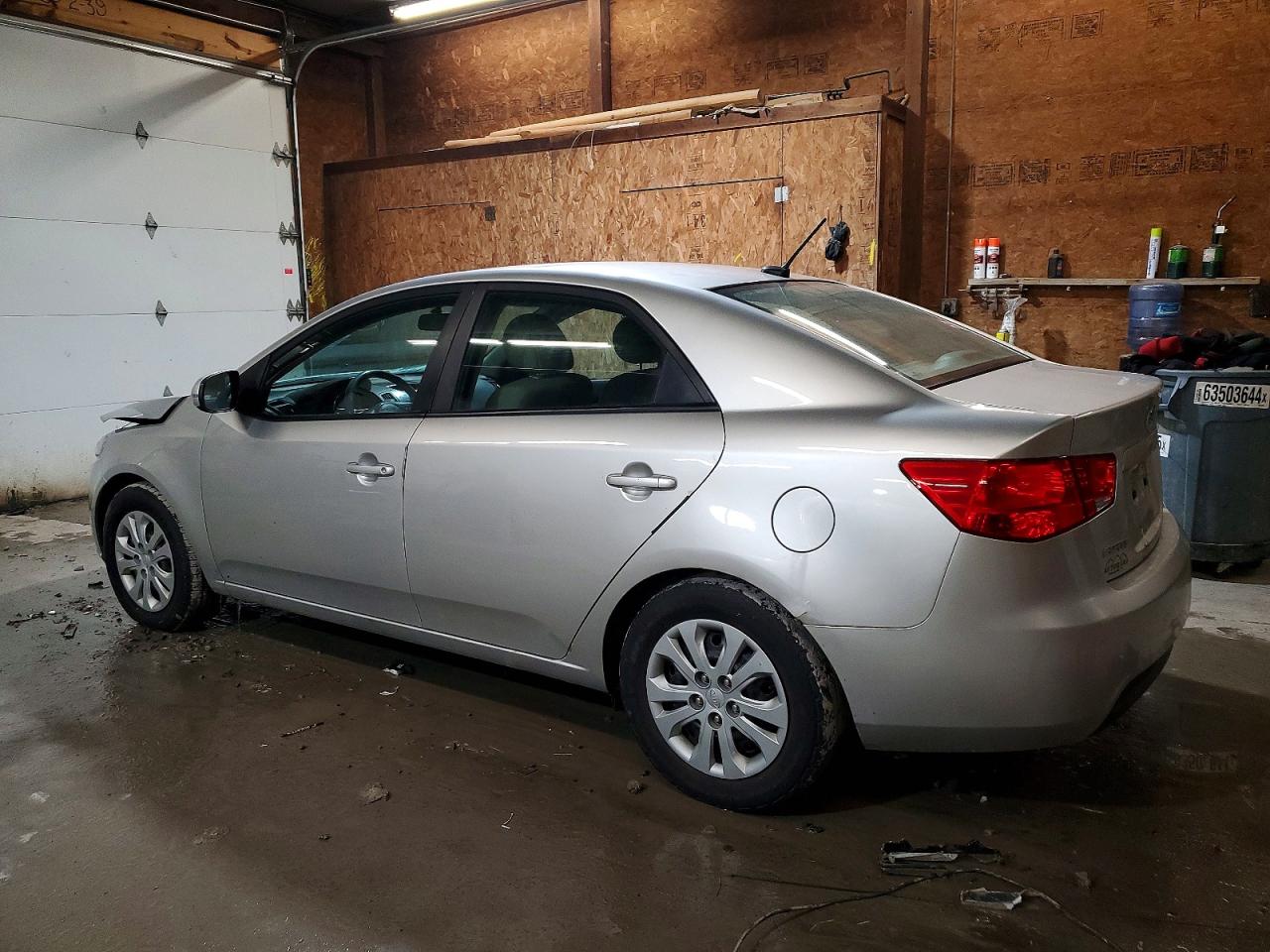 2013 KIA FORTE EX photo 2