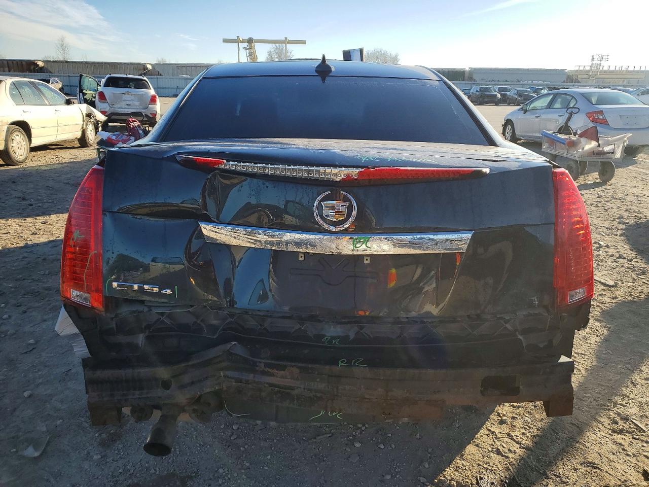 2011 CADILLAC CTS LUXURY COLLECTION photo 6