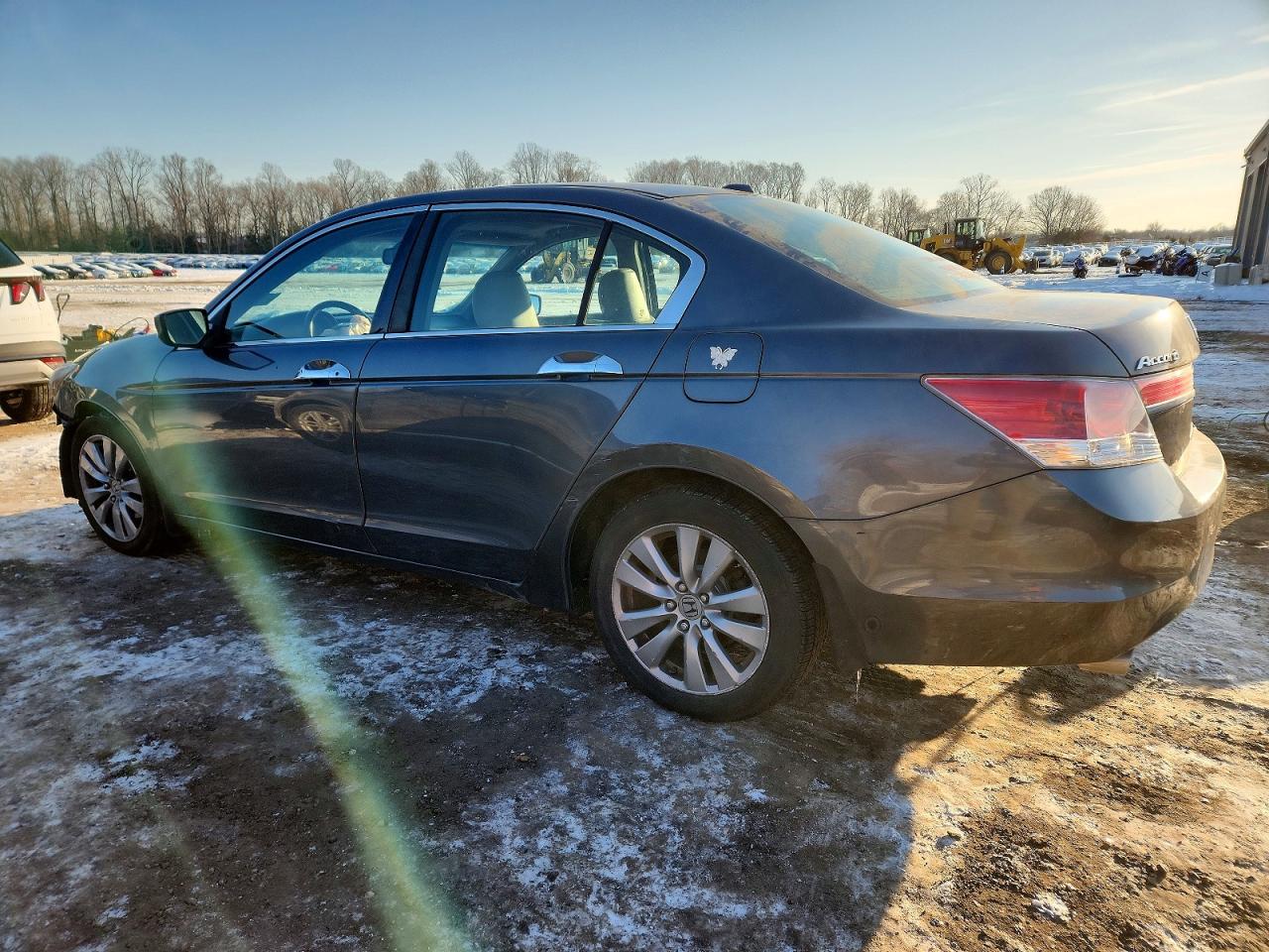 2011 HONDA ACCORD EXL photo 2