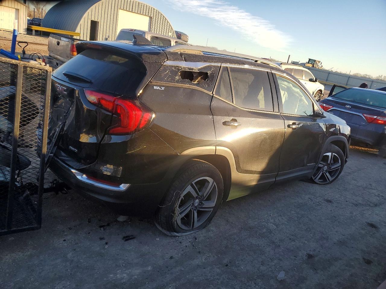 2019 GMC TERRAIN SLT photo 7