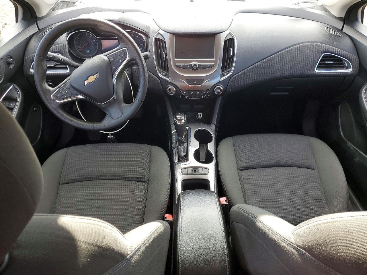 2016 CHEVROLET CRUZE LT photo 8