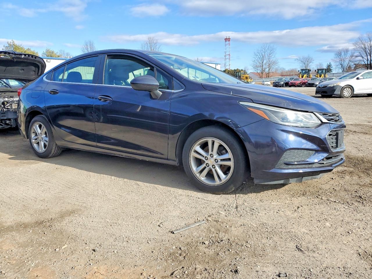 2016 CHEVROLET CRUZE LT photo 4