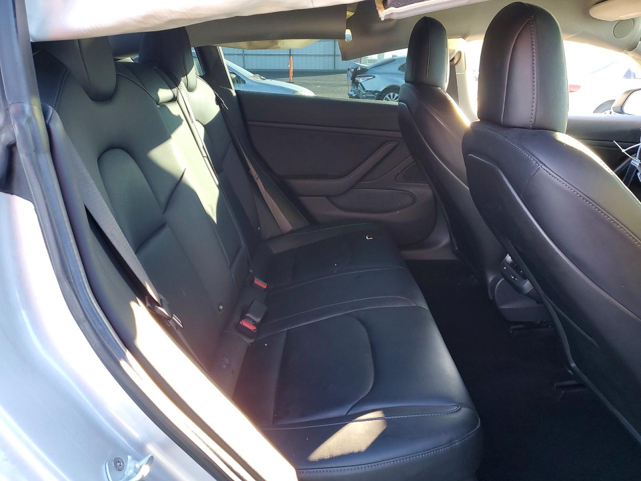 2018 TESLA MODEL 3 photo 10