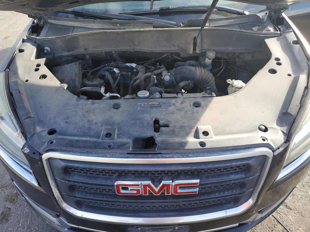 2016 GMC ACADIA SLE photo 12