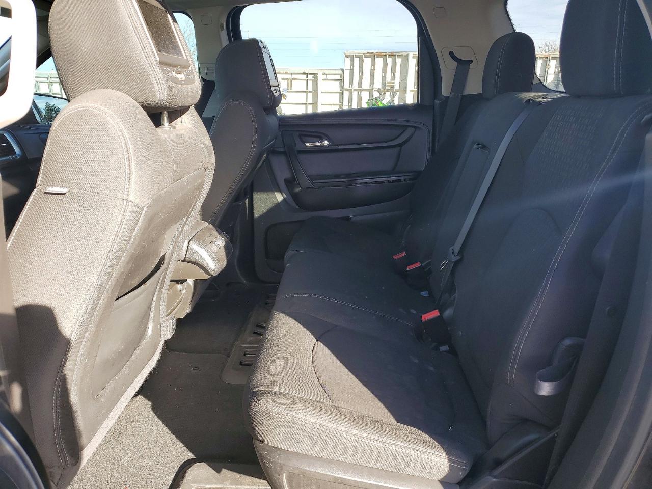 2016 GMC ACADIA SLE photo 11