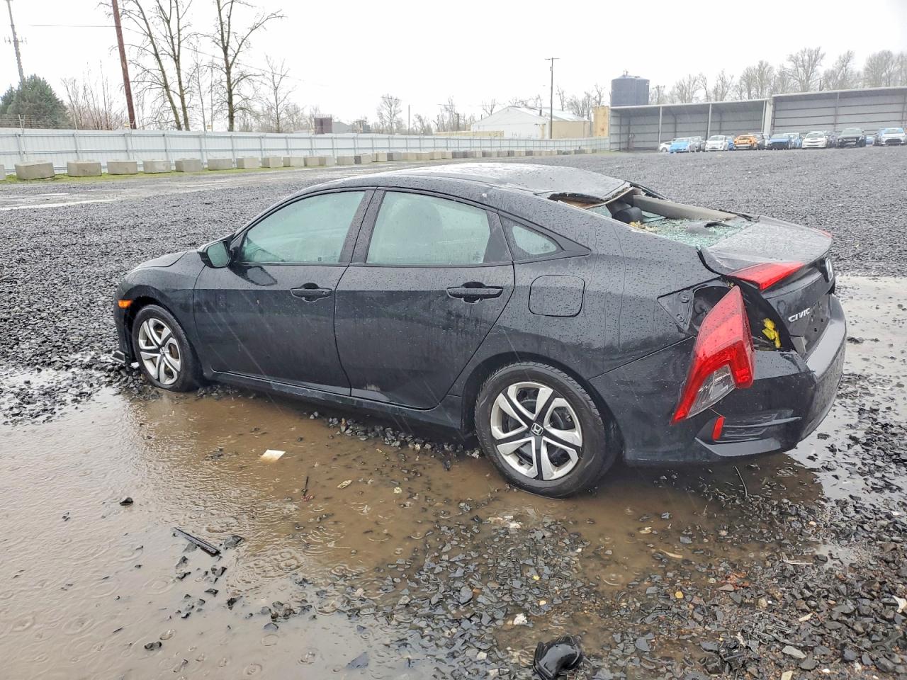 2017 HONDA CIVIC LX photo 2