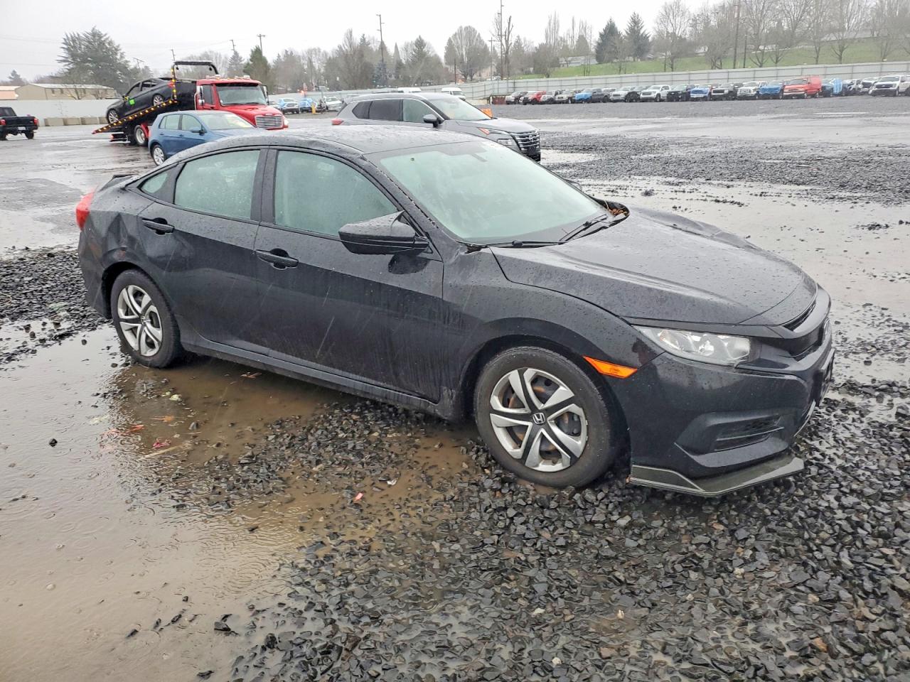 2017 HONDA CIVIC LX photo 4