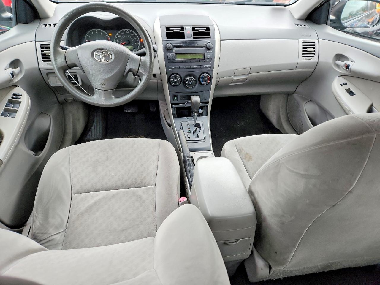 2009 TOYOTA COROLLA LE photo 22